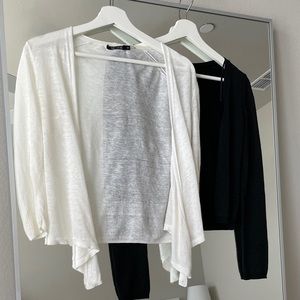 Set of two cardigans (white and black)